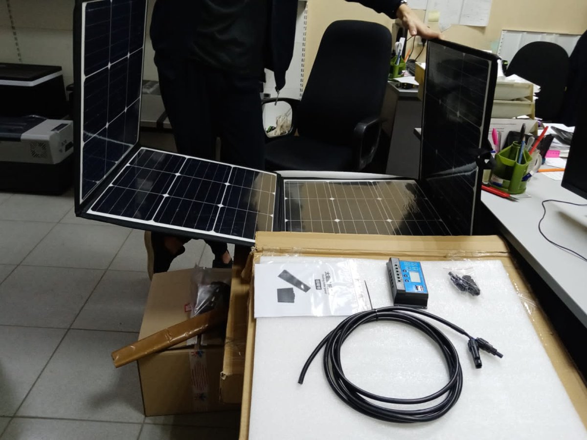 Складная солнечная панель 200W (50Wх4) 12V/18V usb купить в Новосибирске:  цена, характеристики, отзывы, фото